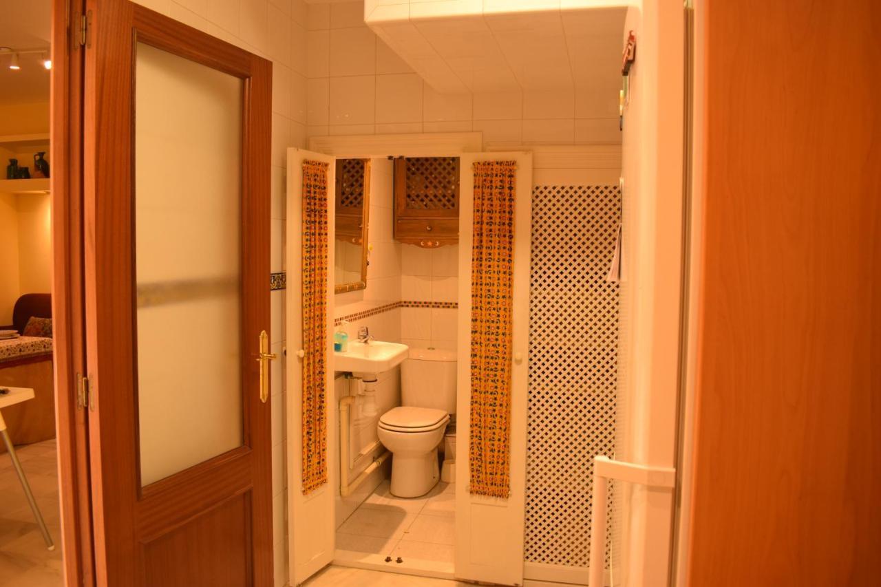 דירות סביליה Duplex Donkey Parking מראה חיצוני תמונה