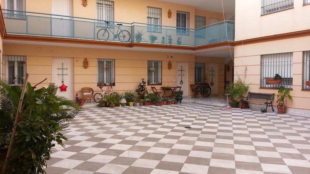 דירות סביליה Duplex Donkey Parking מראה חיצוני תמונה
